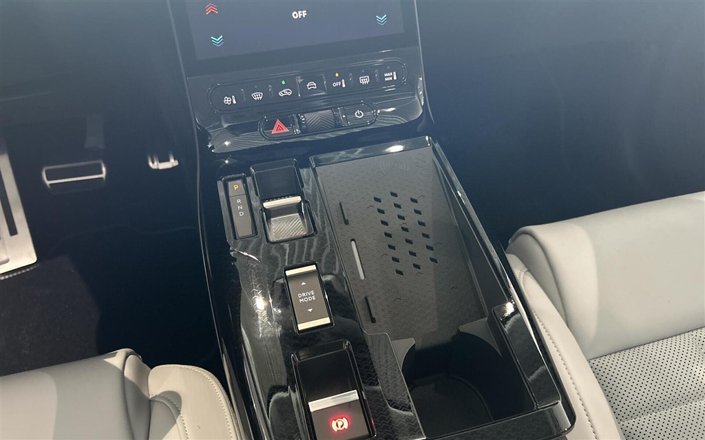 Citroën Citroen ë-C5A 73 kWh 210 VTR Sport - Image 13