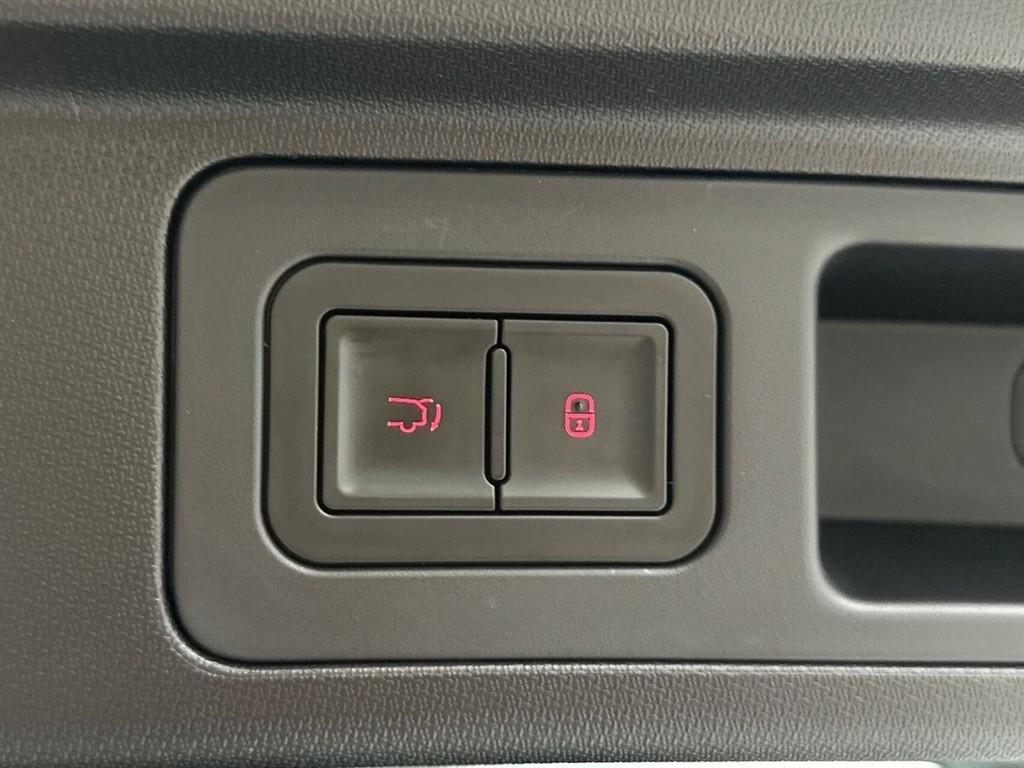 BYD Atto 3 EL Design 204HK 5d Aut. - Image 21