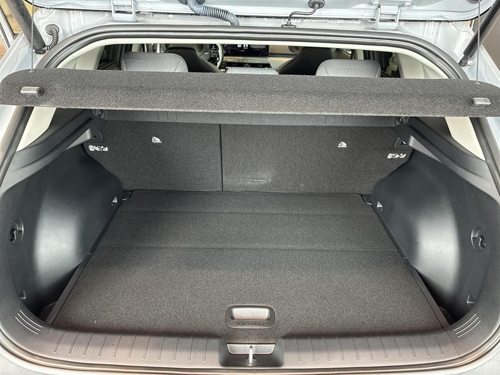 Kia EV4 Long Range Earth 204HK 5d Aut. - Image 13