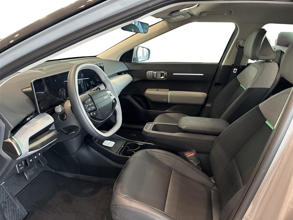 Kia EV4 Long Range Earth 204HK 5d Aut. - Image 4