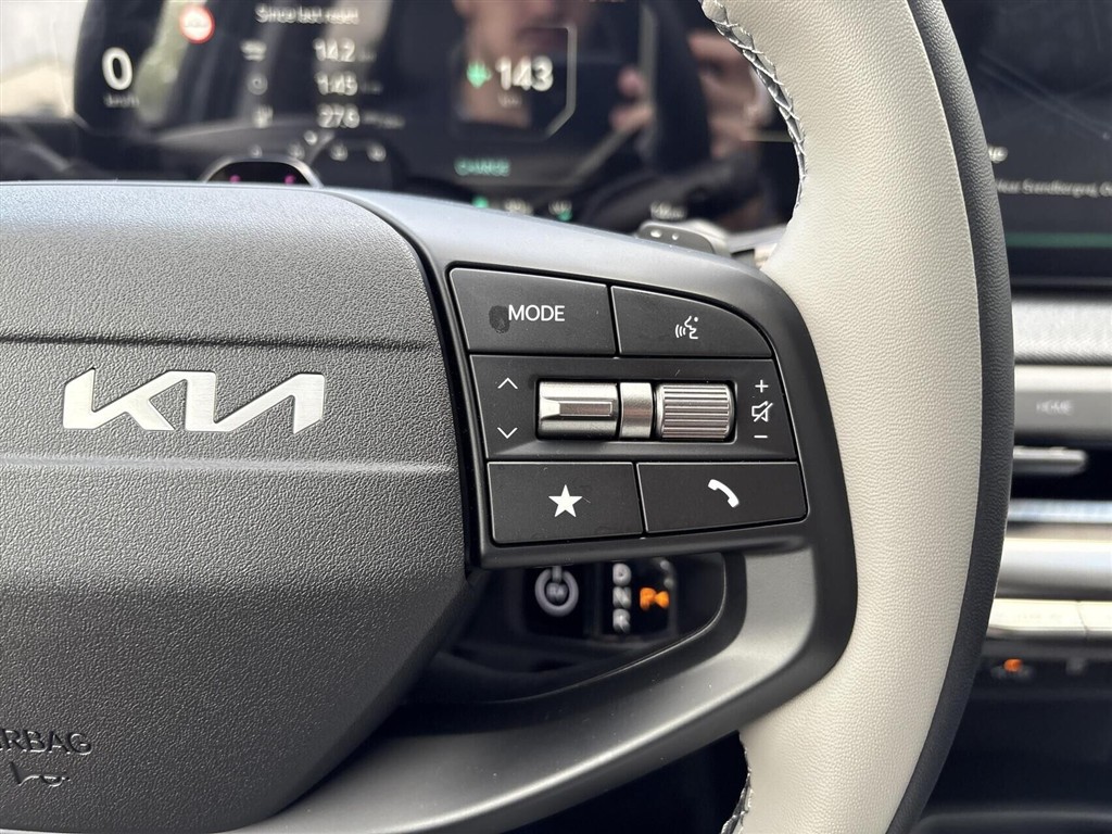Kia EV4 Long Range Earth 204HK 5d Aut. - Image 11