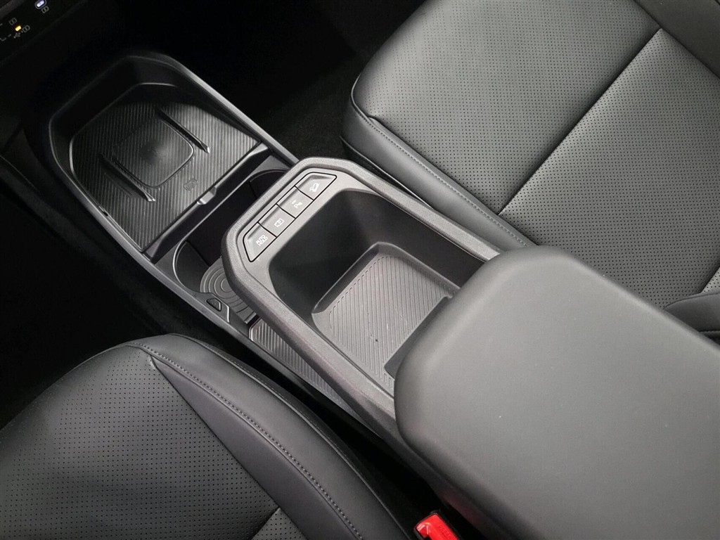 Kia EV4 Long Range Earth 204HK 5d Aut. - Image 14