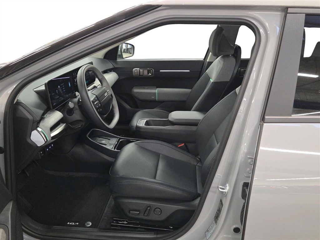 Kia EV4 Long Range Earth 204HK 5d Aut. - Image 4