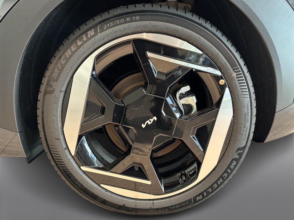 Kia EV4 Long Range Earth 204HK 5d Aut. - Image 14