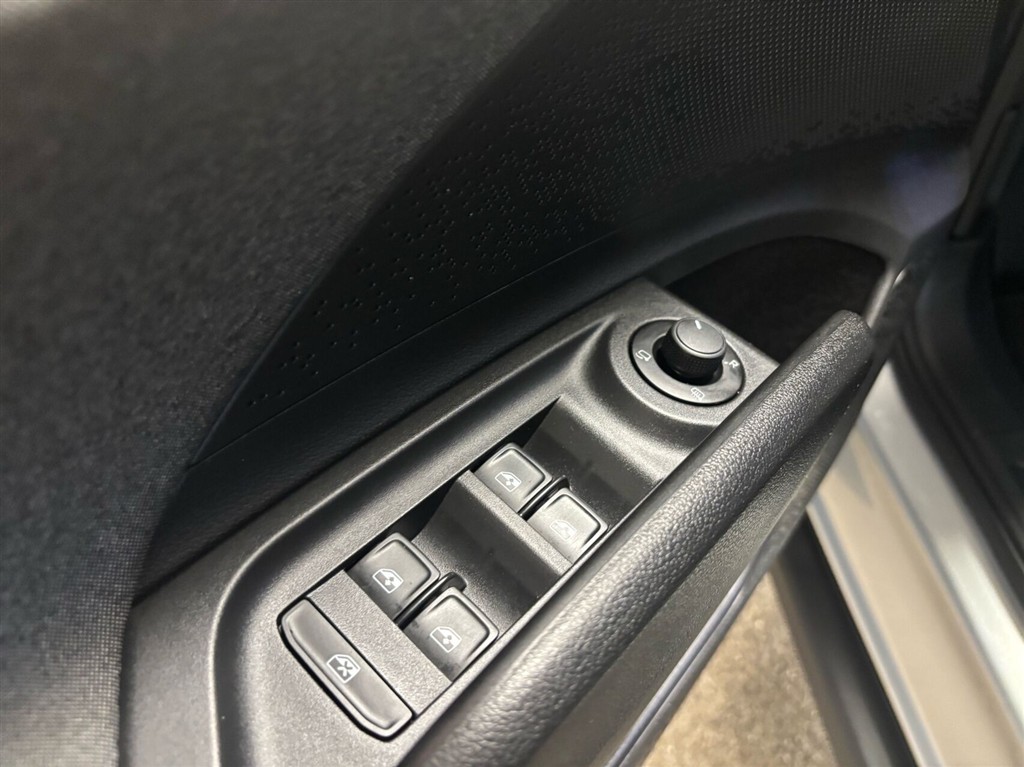 Skoda Enyaq 80 iV 204HK 5d Aut. - Image 7
