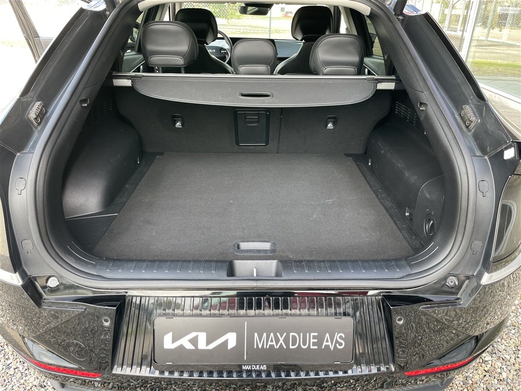 Kia EV6 77,4 kWh LR RWD Upgrade 229HK 5d Aut. - Image 9