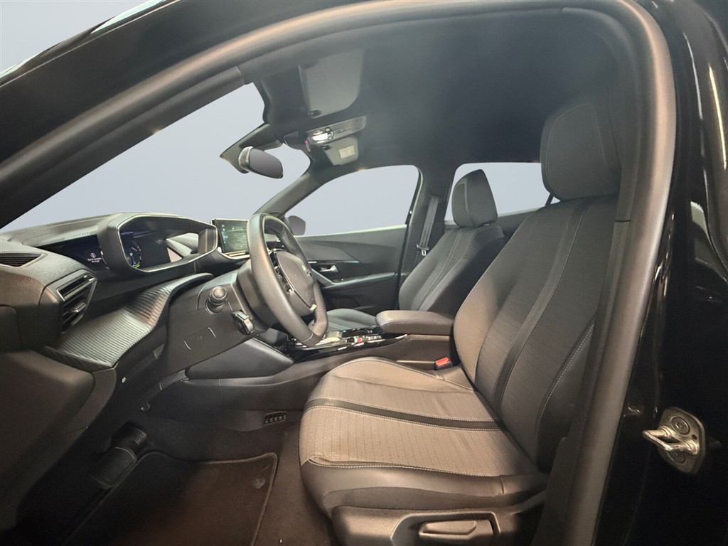 Peugeot e-2008 EL Allure Pack 136HK 5d Aut. - Image 10