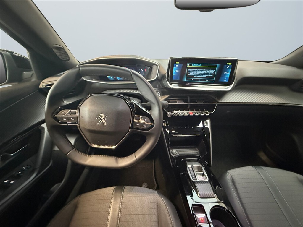 Peugeot e-2008 EL Allure Pack 136HK 5d Aut. - Image 11