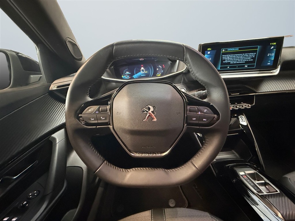 Peugeot e-2008 EL Allure Pack 136HK 5d Aut. - Image 13