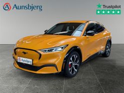 Ford Mustang Mach-E EL UR Premium 294HK 5d Aut.