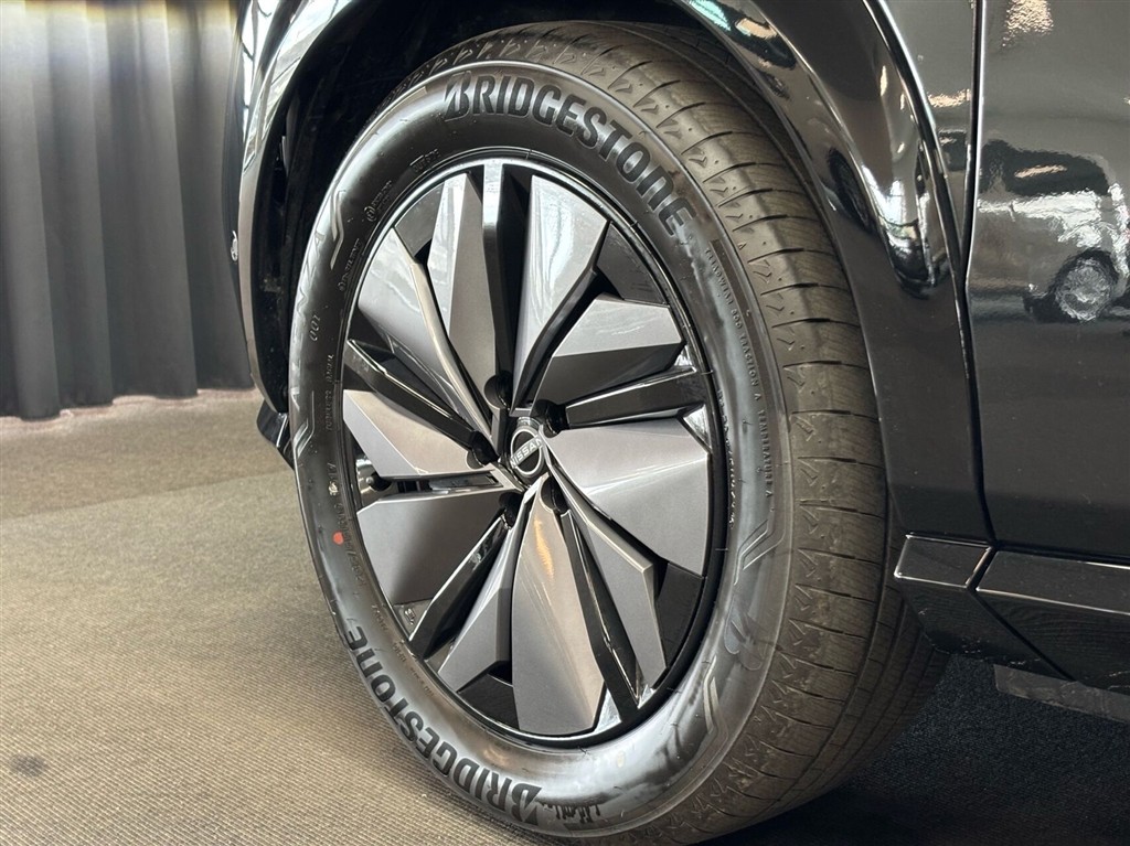 Nissan Ariya EL Evolve+ e-4orce 388HK 5d Aut. - Image 5