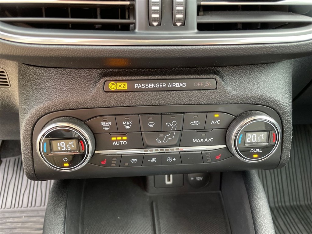 Ford Focus 1,0 EcoBoost Titanium 125HK Stc 6g - Image 23