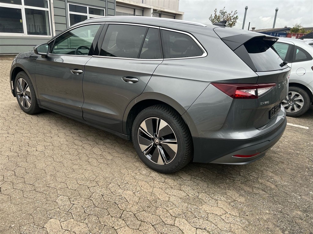 Skoda Enyaq 85x iV 4x4 286HK 5d Aut. - Image 3