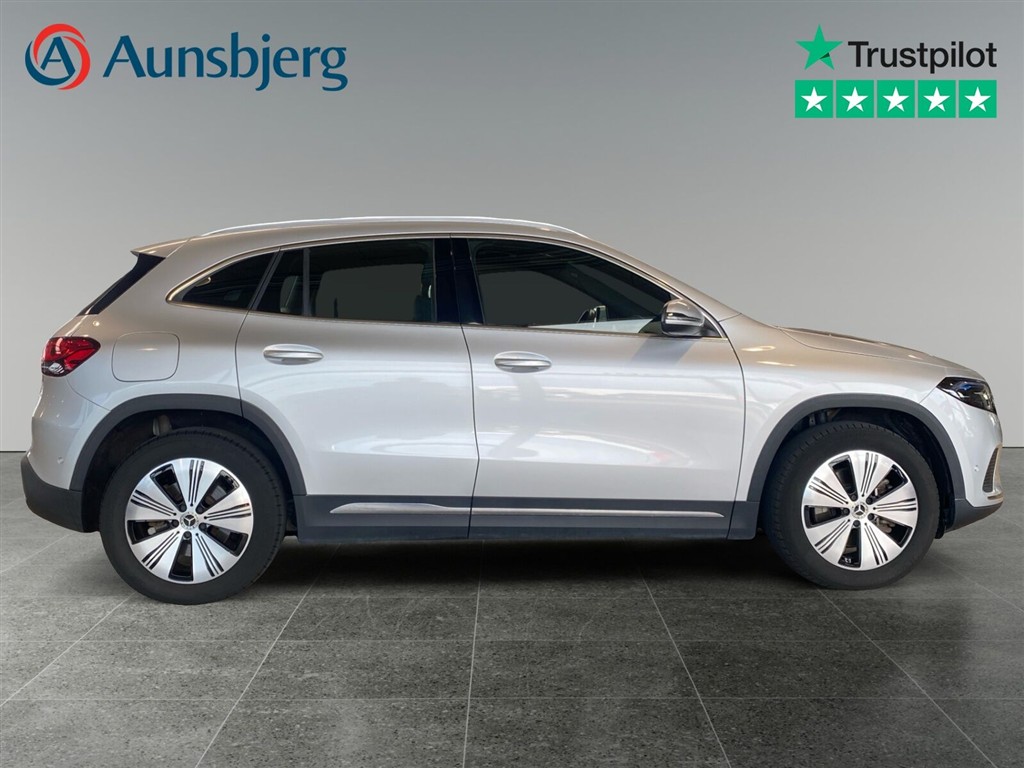 Mercedes-Benz EQA 300 EL Progressive 4Matic 228HK 5d Aut. - Image 6
