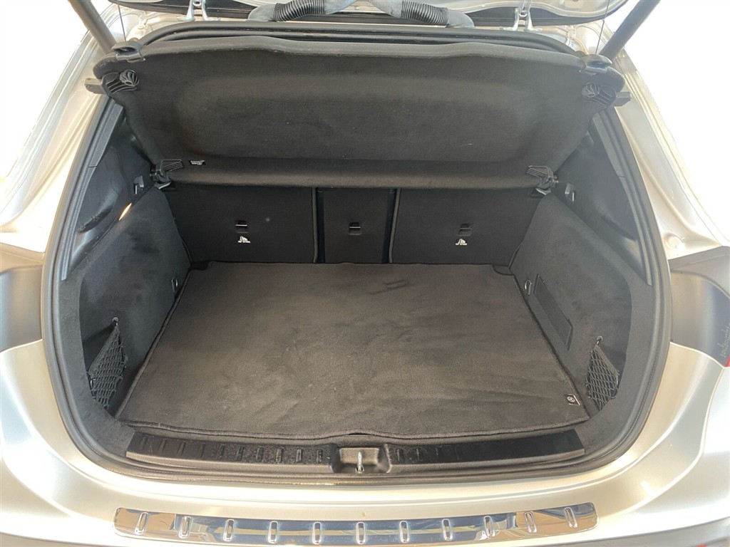 Mercedes-Benz EQA 300 EL Progressive 4Matic 228HK 5d Aut. - Image 16