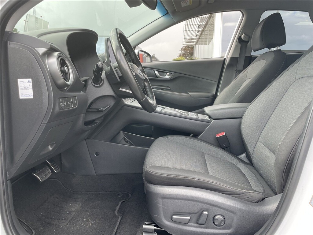 Hyundai Kona EL Ultimate 204HK 5d Aut. - Image 8