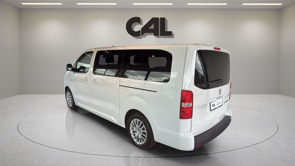 Peugeot e-Traveller L3 EL Business 136HK Aut. - Image 3