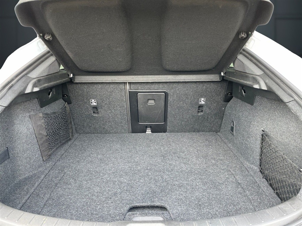 Polestar 2 EL Long Range AWD 408HK 5d Aut. - Image 8