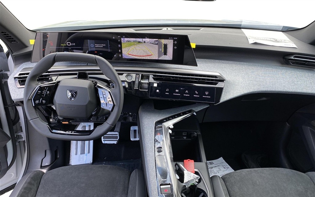 Peugeot e-5008 EL GT Pack 210HK 5d Aut. - Image 11