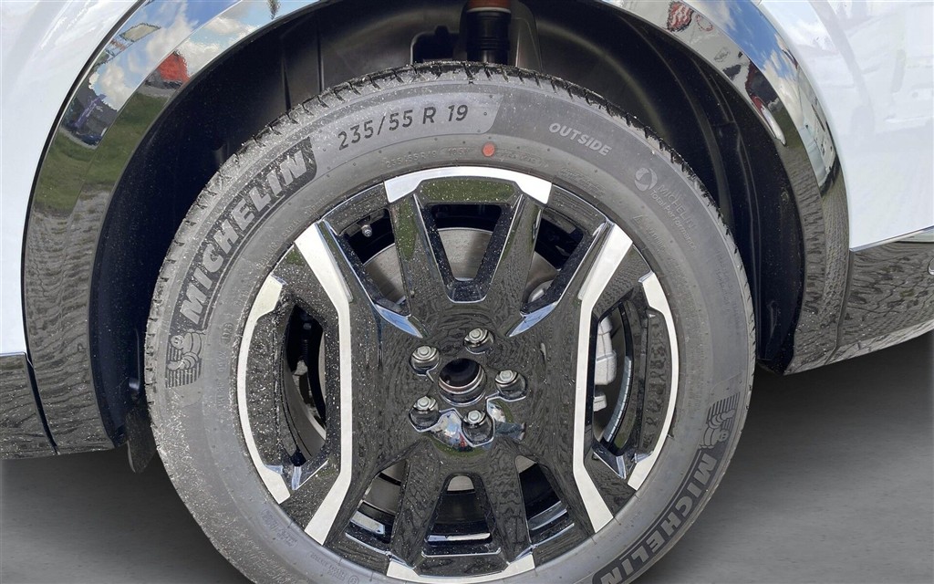 Peugeot e-5008 EL GT Pack 210HK 5d Aut. - Image 16