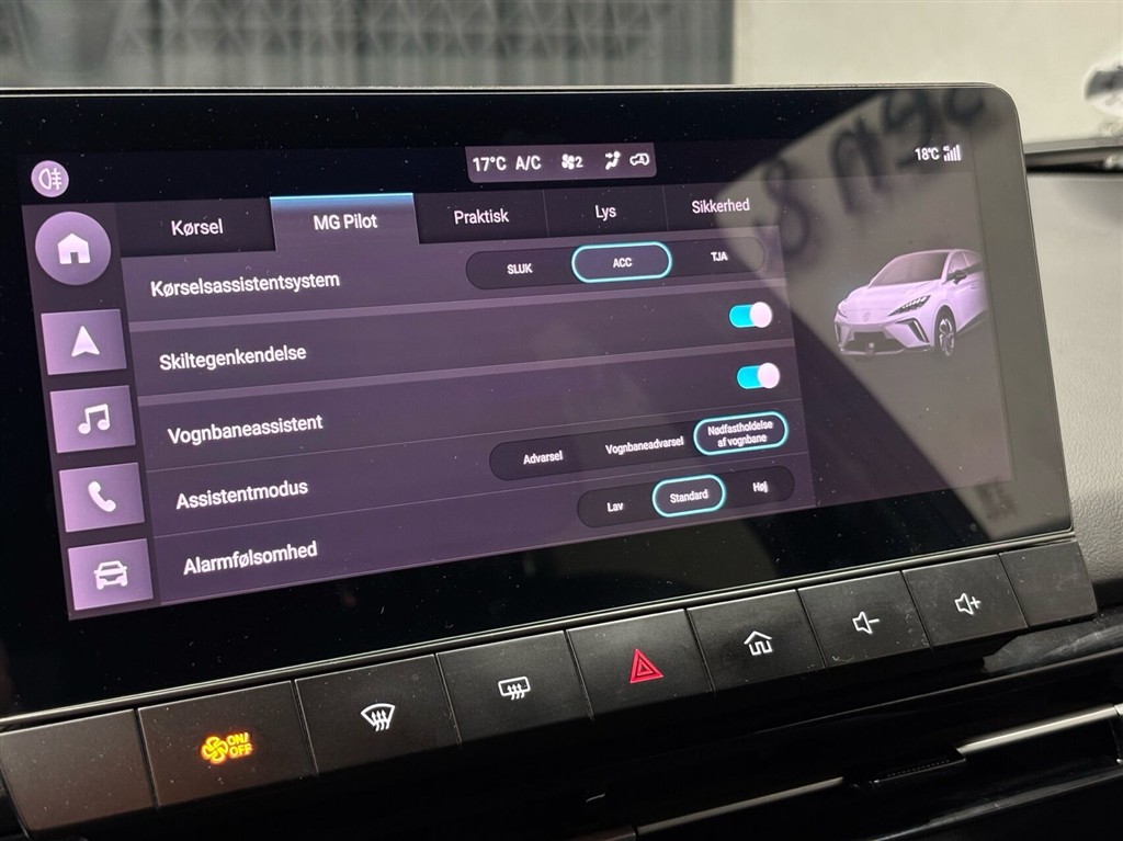 MG MG4 Electric EL Luxury 204HK 5d Aut. - Image 23