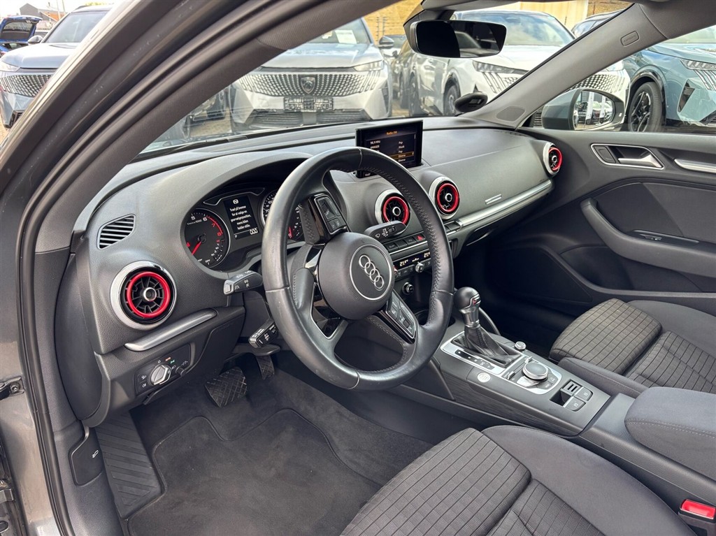 Audi A3 Sportback 1,5 TFSI Sport Limited Edition Plus S Tronic 150HK 5d 7g Aut. - Image 8