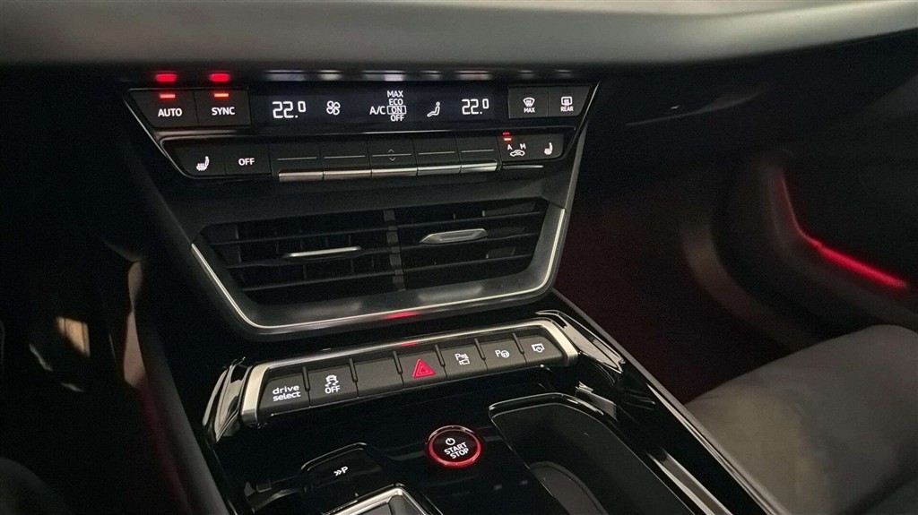 Audi E-tron GT EL Quattro 476HK 4d Aut. - Image 19
