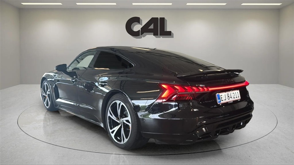 Audi E-tron GT EL Quattro 476HK 4d Aut. - Image 3