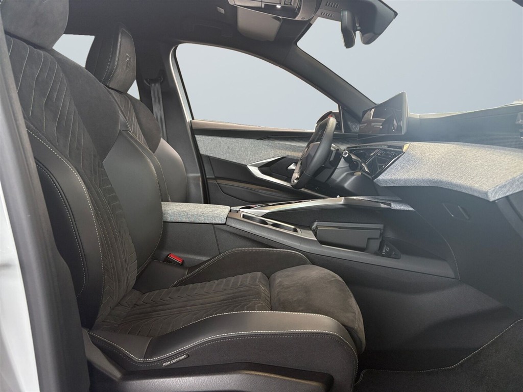 Peugeot e-5008 EL GT Pack 210HK 5d Aut. - Image 15