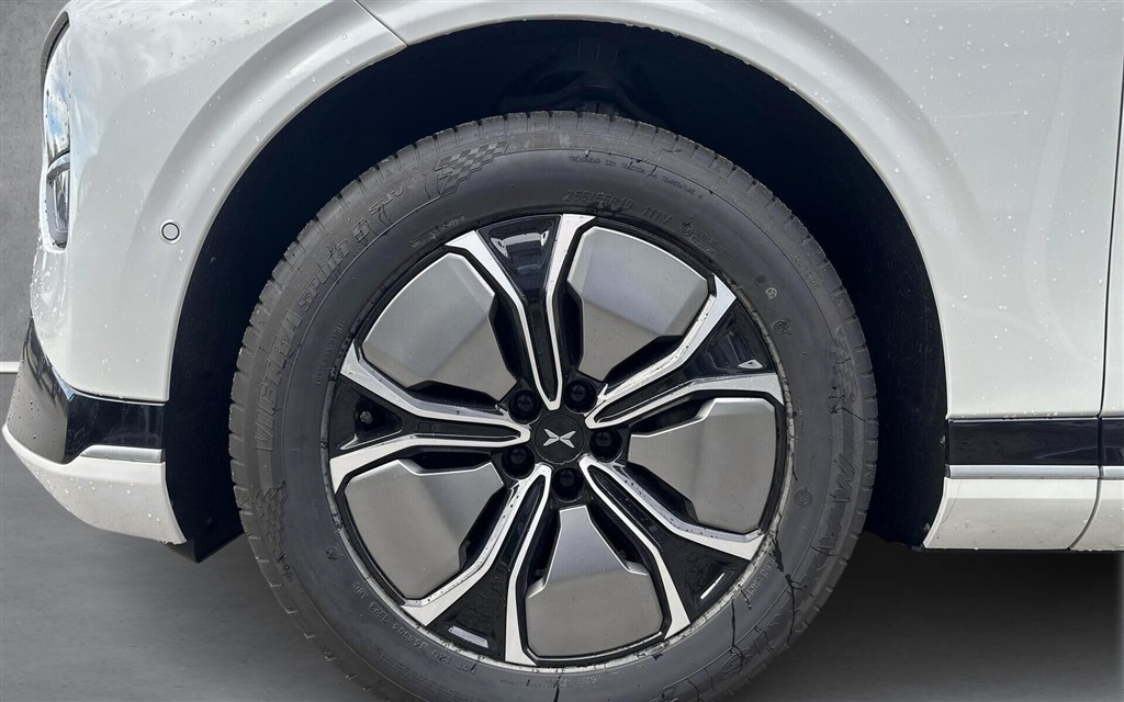 Xpeng G9 EL Standard Range 313HK 5d Aut. - Image 16