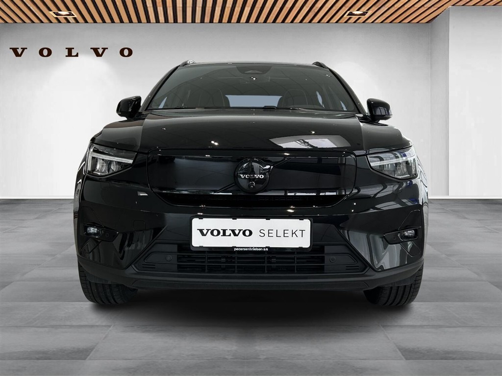 Volvo EX40 Single Motor Extended Range Black Edition 252HK 5d Aut. - Image 9