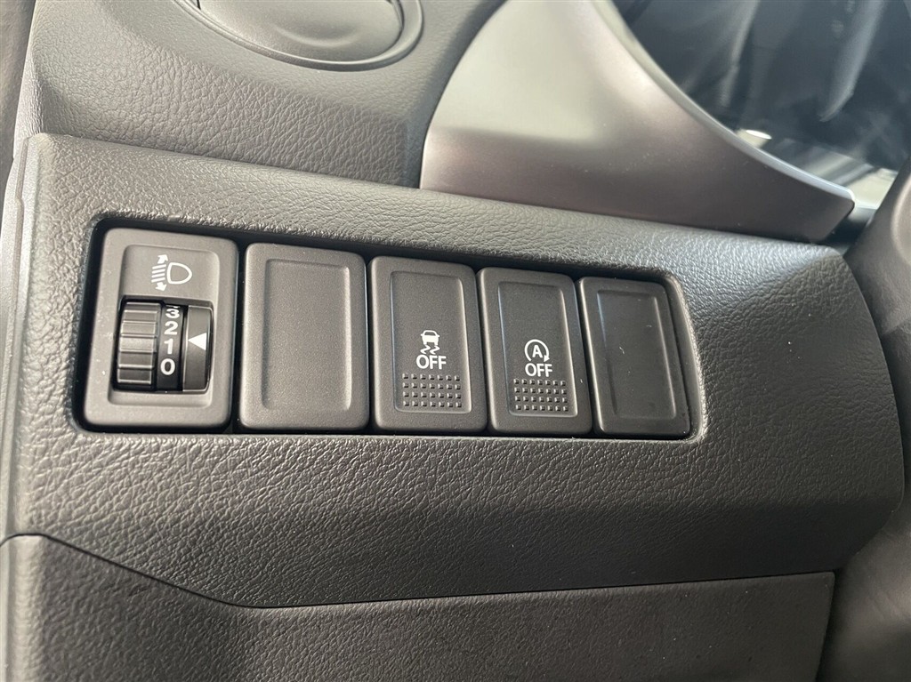 Suzuki Vitara 1,0 Boosterjet Club 112HK 5d - Image 17