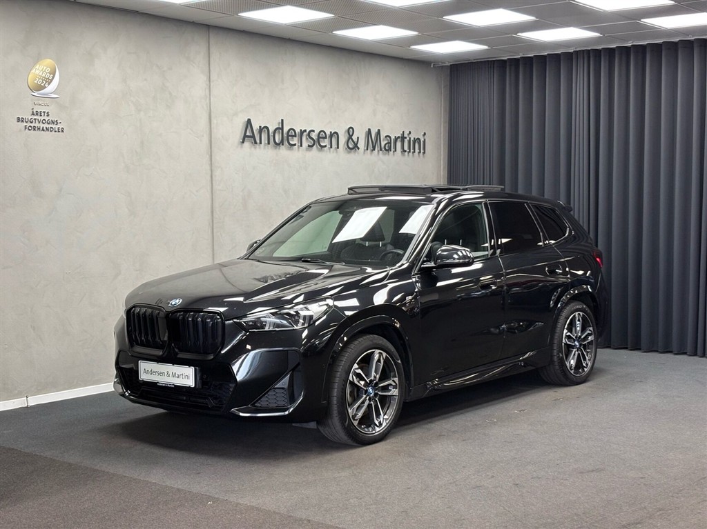 BMW iX1 xDrive30 EL M-Sport 4x4 313HK 5d Aut.