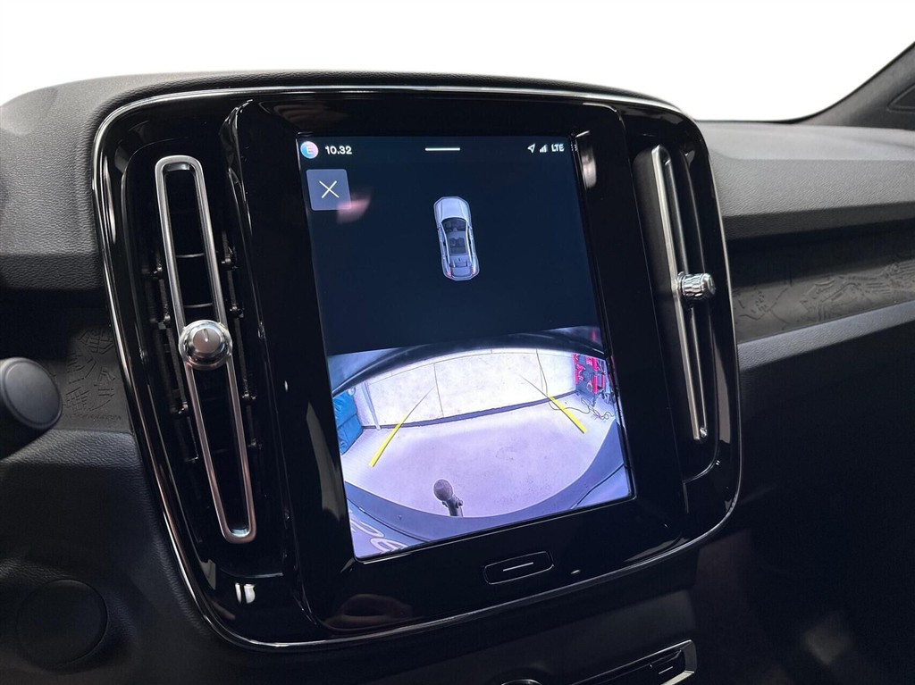 Volvo C40 P6 Recharge Core 231HK 4d Aut. - Image 16