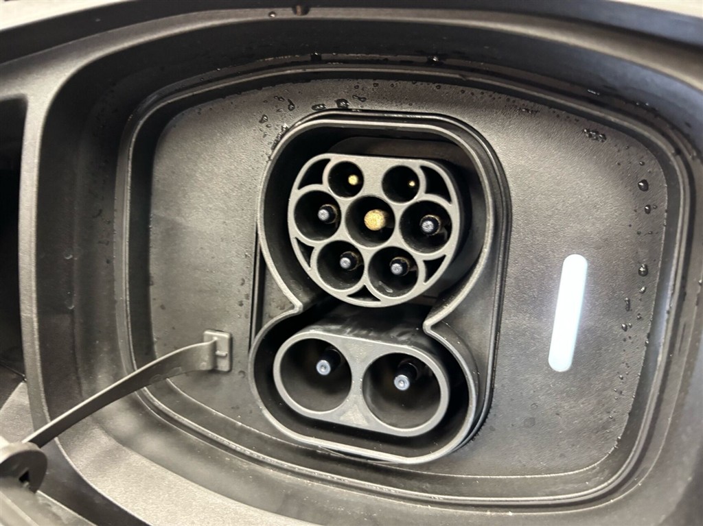 Volvo ES90 Single Motor Extended Range Plus 333HK Aut. - Image 40