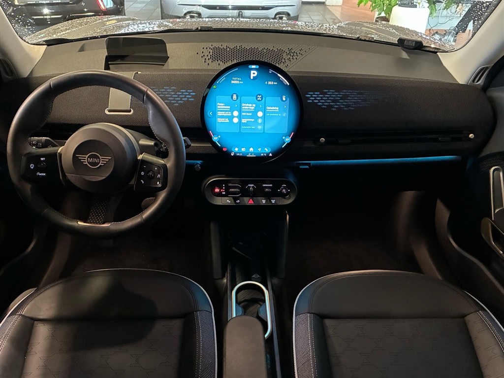 Mini Aceman SE EL Classic Trim Option Level M 218HK 5d Aut. - Image 12