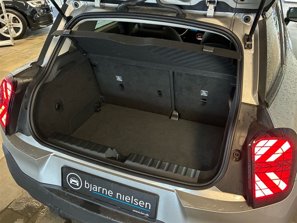 Mini Aceman SE EL Classic Trim Option Level M 218HK 5d Aut. - Image 14