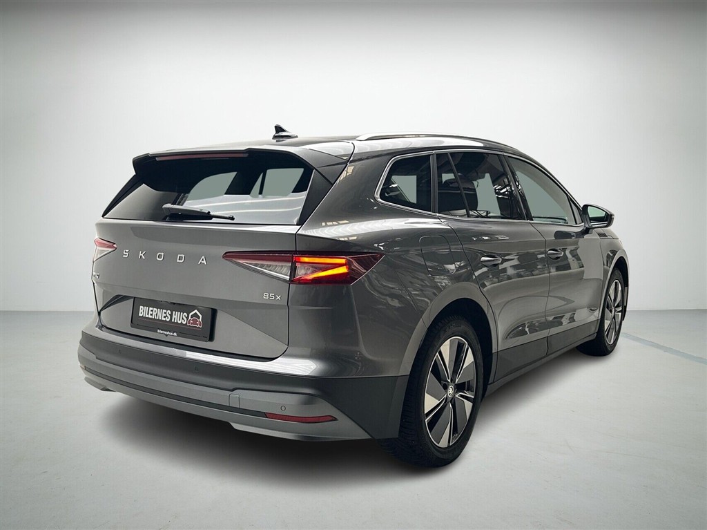 Skoda Enyaq 85x iV 4x4 286HK 5d Aut. - Image 2