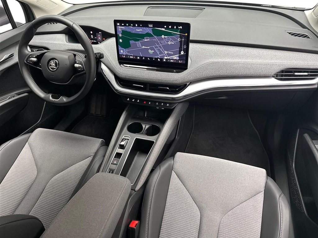 Skoda Enyaq 85x iV 4x4 286HK 5d Aut. - Image 11