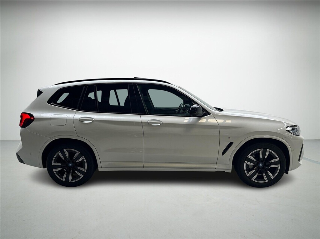 BMW iX3 EL M-Sport Charged Plus 286HK 5d Aut. - Image 6