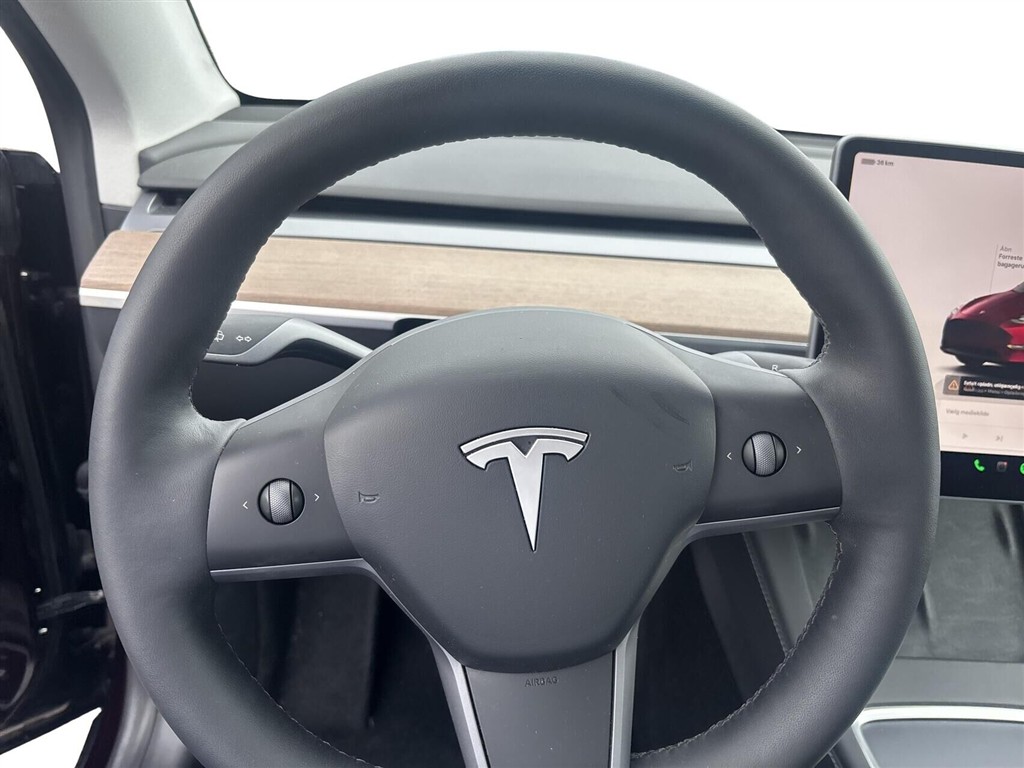 Tesla Model Y EL Performance AWD 534HK 5d Aut. - Image 9