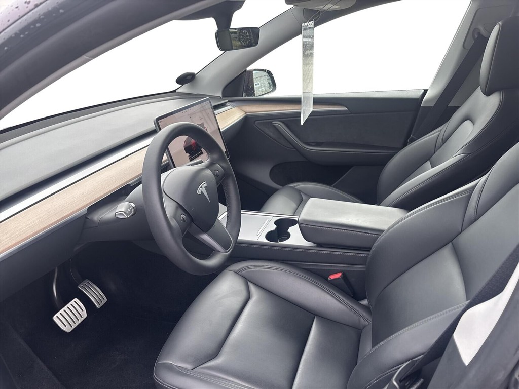 Tesla Model Y EL Performance AWD 534HK 5d Aut. - Image 4