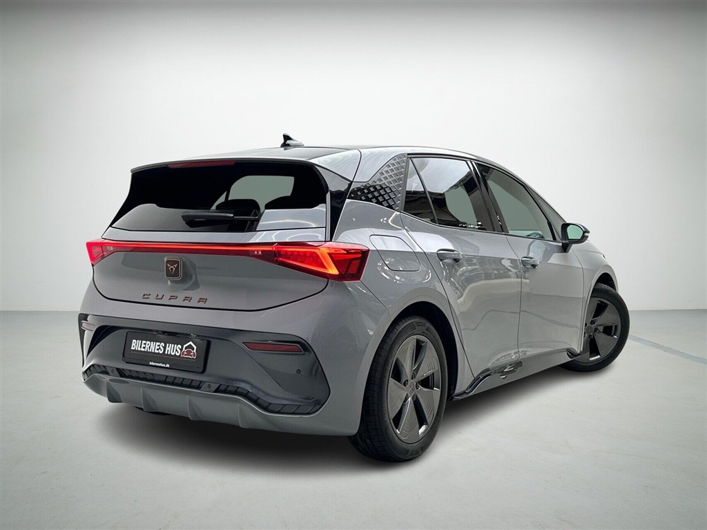 Cupra Born EL Dinamica Pack High 204HK 5d Aut. - Image 2