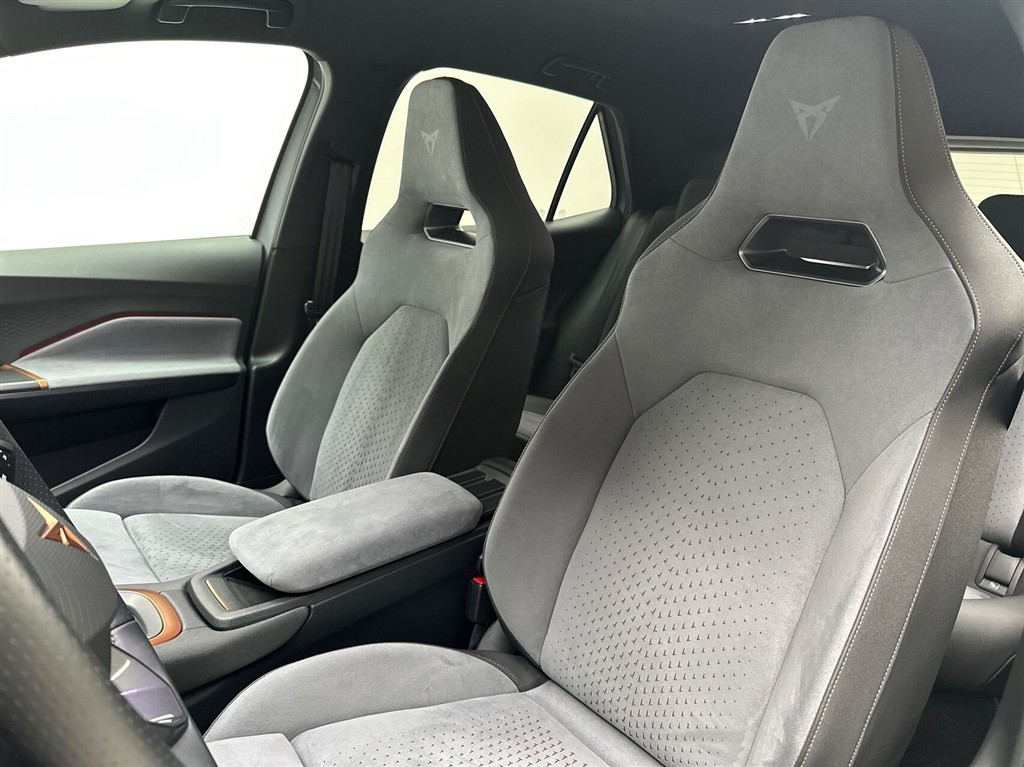Cupra Born EL Dinamica Pack High 204HK 5d Aut. - Image 18