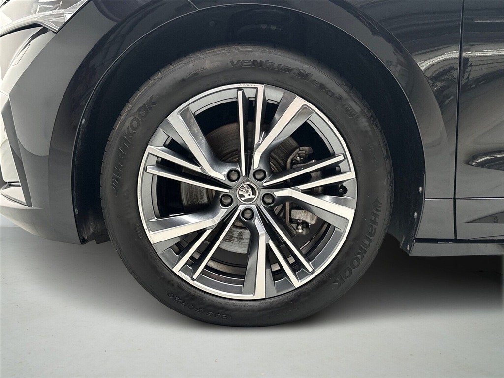 Skoda Enyaq 80 Coupe iV 204HK 5d Aut. - Image 9
