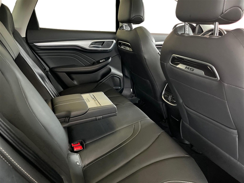 MG Marvel R EL Luxury 180HK 5d Aut. - Image 12