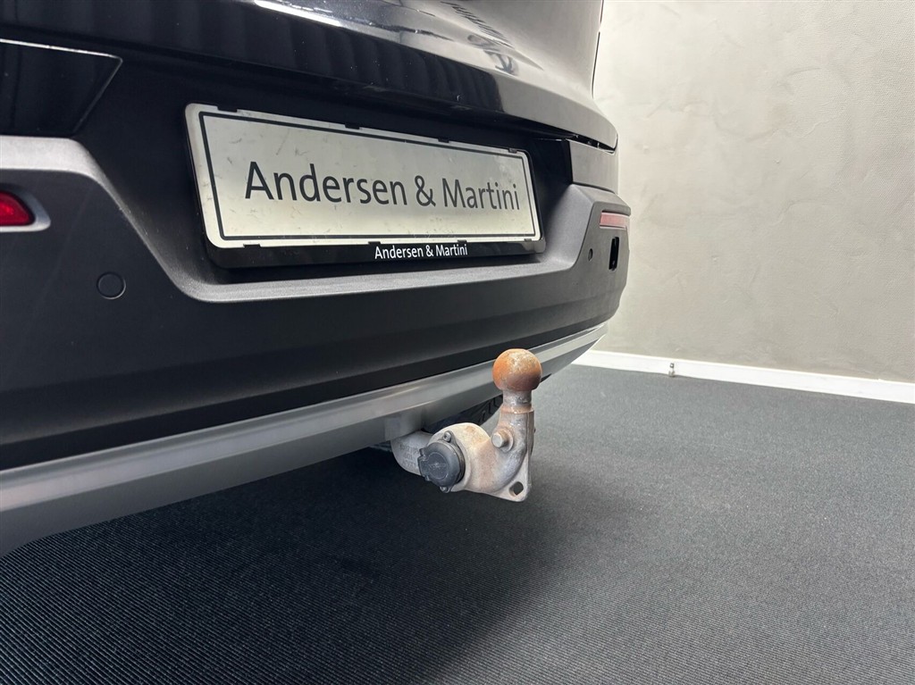 Volvo XC40 1,5 T4 Recharge Plugin-hybrid Inscription Expression 211HK 5d 7g Aut. - Image 8