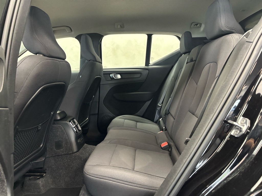 Volvo XC40 1,5 T4 Recharge Plugin-hybrid Inscription Expression 211HK 5d 7g Aut. - Image 10
