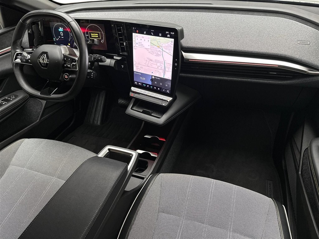 Renault Mégane E-TECH Techno 220HK 5d Aut. - Image 11