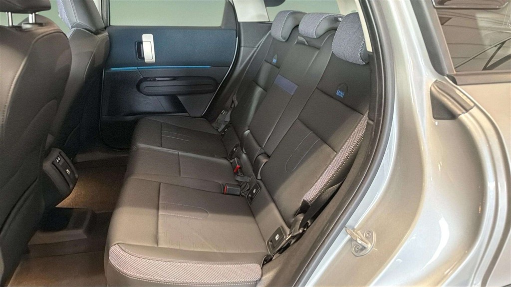 Mini Countryman E EL Classic Trim M 204HK 5d Aut. - Image 7